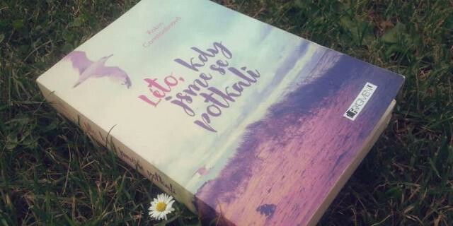 Léto, kdy jsme se potkali, je příběhem o lásce v přímořském městečku - titulní obrázek