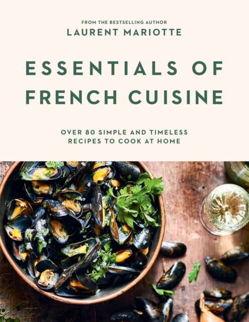 Kniha Essentials of French Cuisine