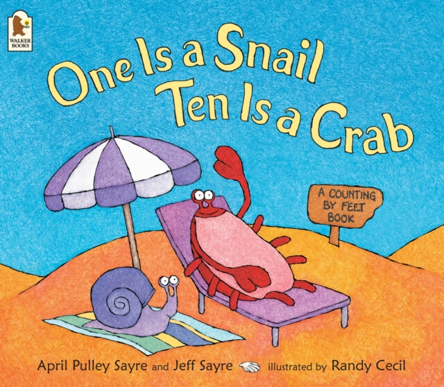 Kniha One Is a Snail, Ten Is a Crab