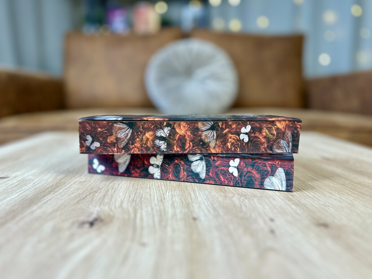 Hunting Adeline: Hon na Adeline – H. D. Carlton