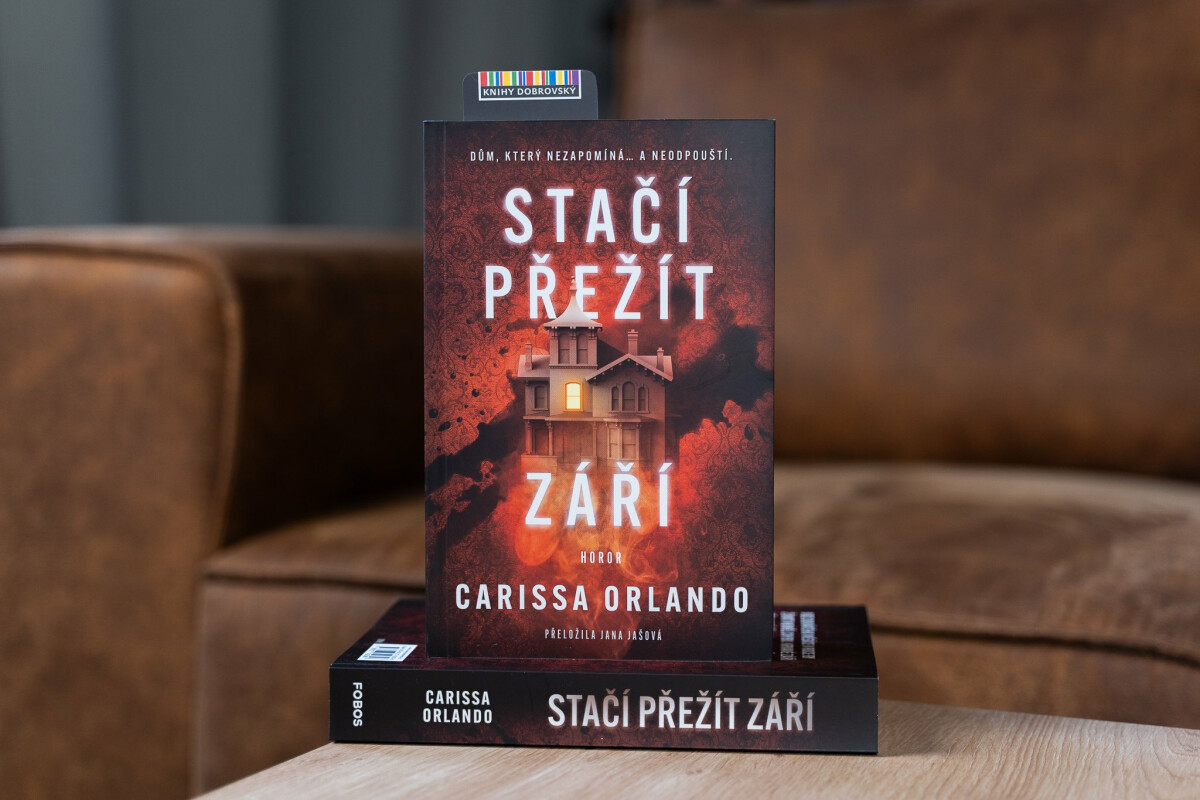 Stačí přežít září - Carissa Orlando (obrázek 3)