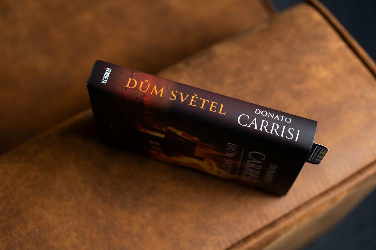 Dům světel - Donato Carrisi (obrázek 3)