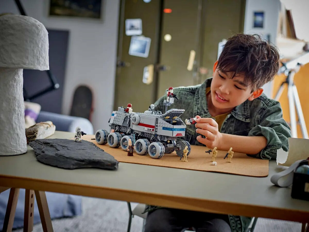 Juggernaut Republiky - Star Wars (75413) (obrázek 7)