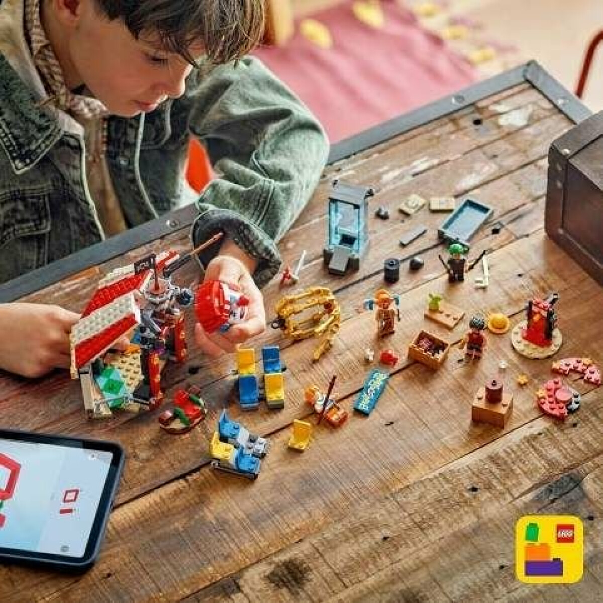 Klaun Buggy a jeho cirkusový stan - LEGO Movie (75637) (obrázek 4)