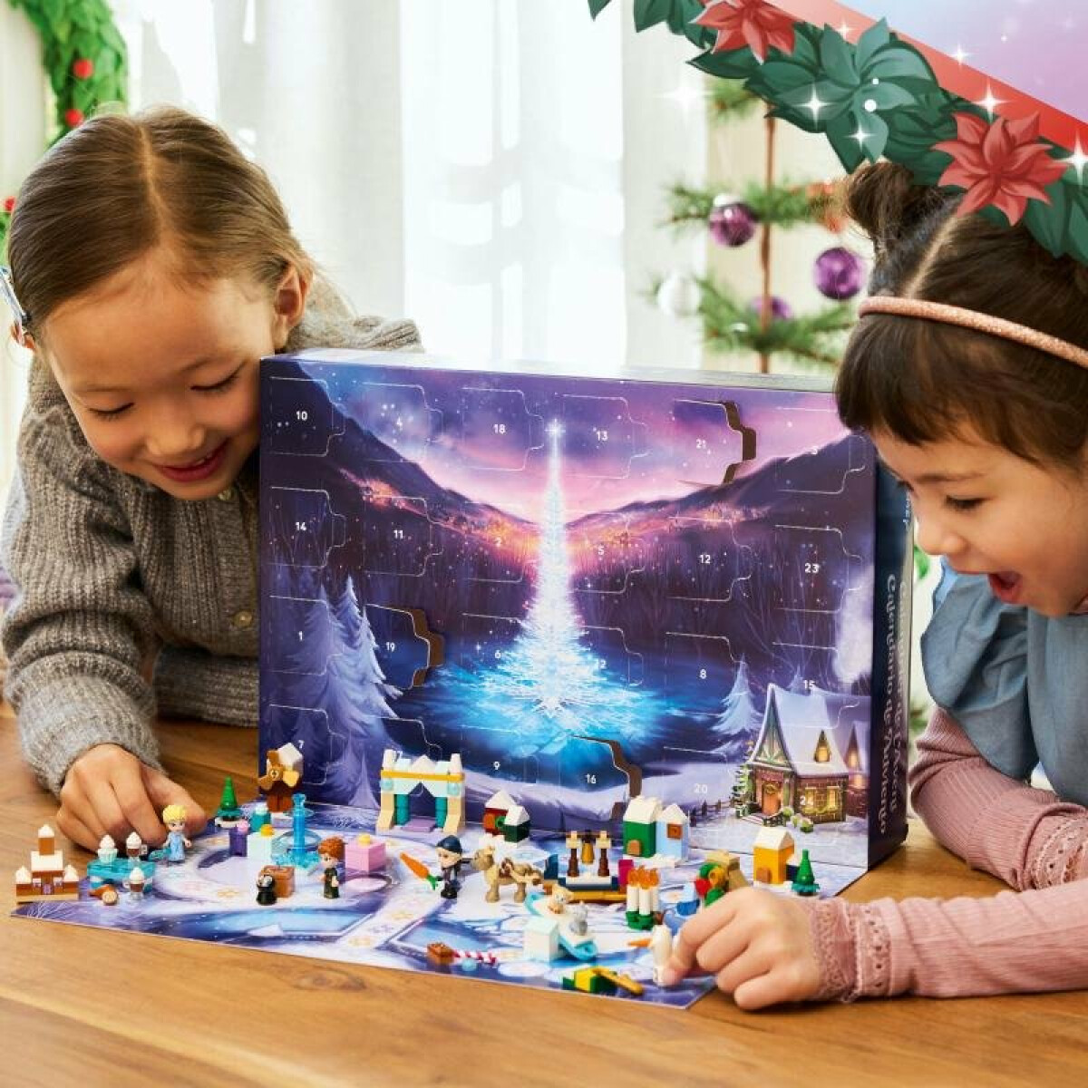 Adventní kalendář Disney 2025 - LEGO-Disney and Pixar’s Light (43273) - Obrázek 4