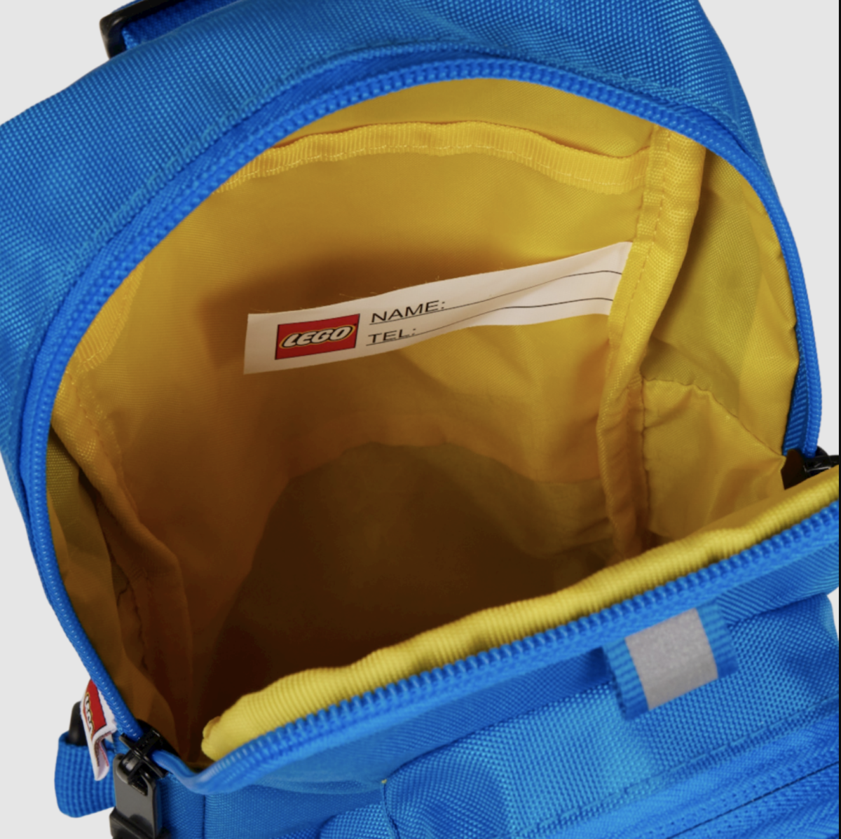 LEGO Signature Brick 1x2 Sling Bag - světle modrý (obrázek 4)
