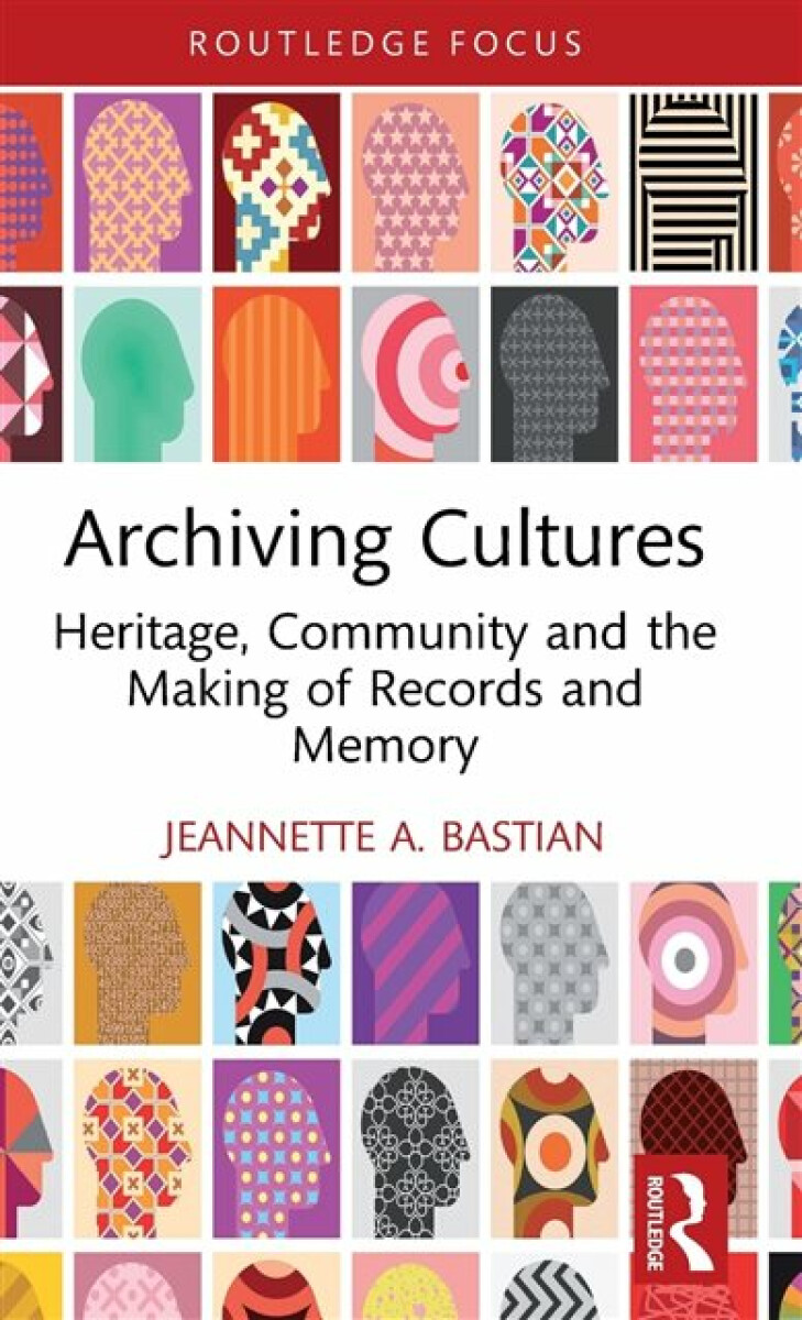 Kniha Archiving Cultures