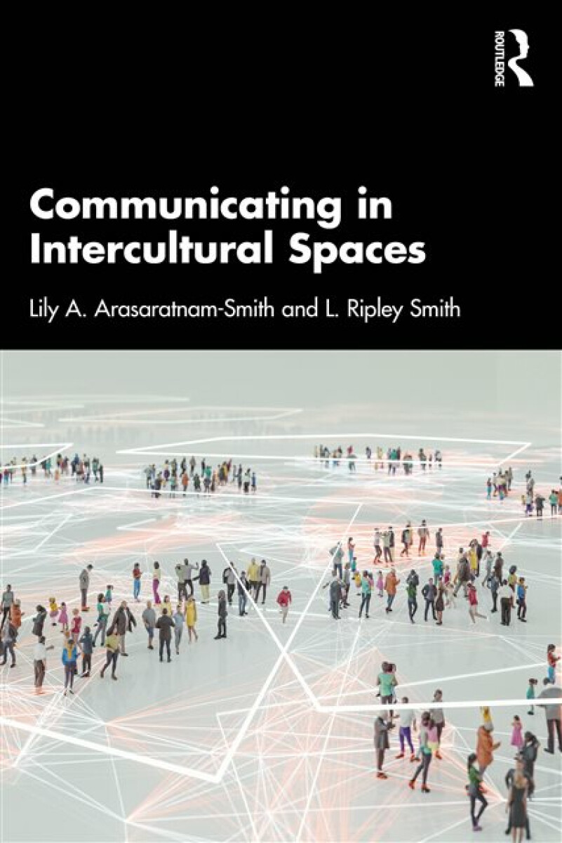 Kniha Communicating in Intercultural Spaces