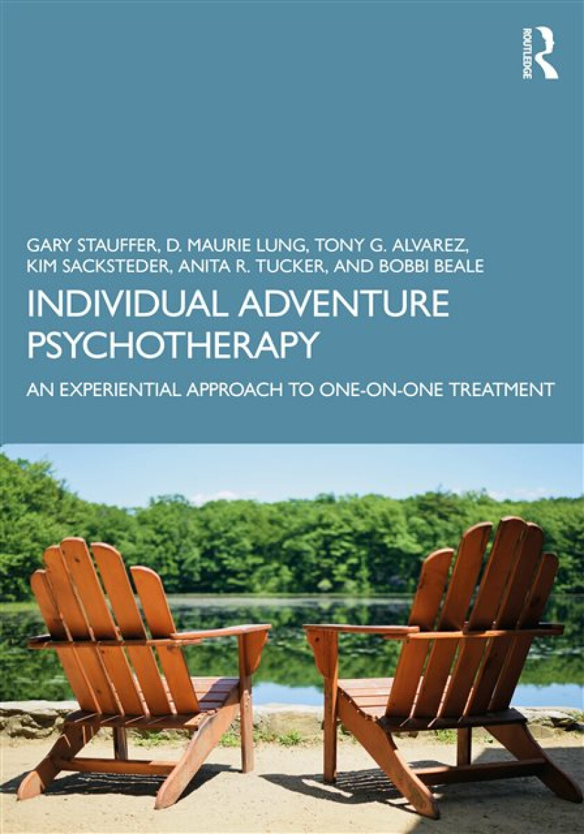 Kniha Individual Adventure Psychotherapy