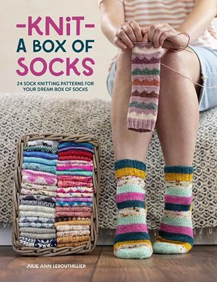 Kniha Knit a Box of Socks