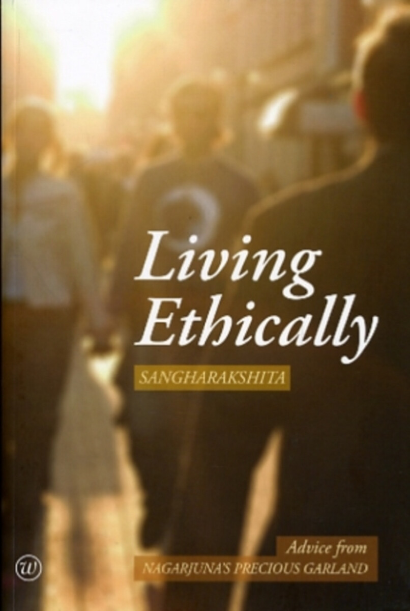 Kniha Living Ethically