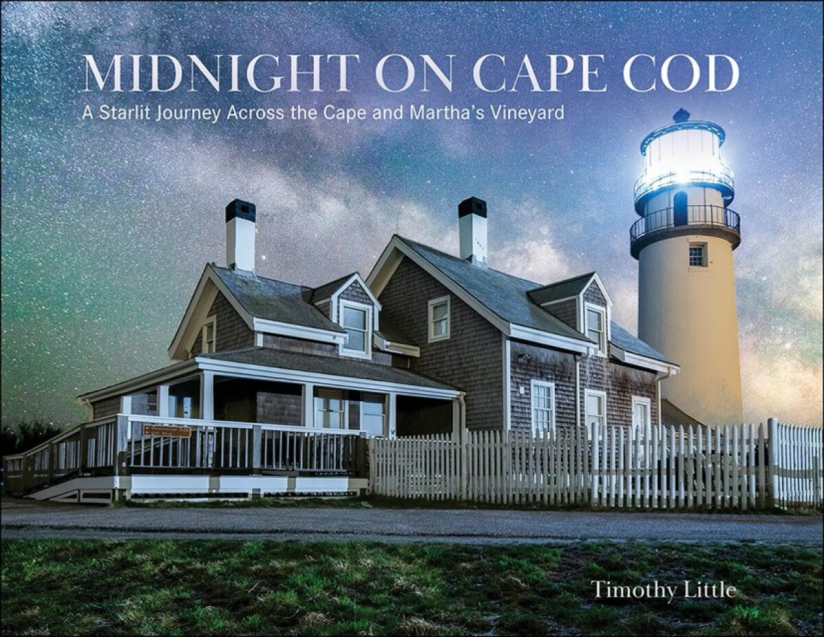 Kniha Midnight on Cape Cod