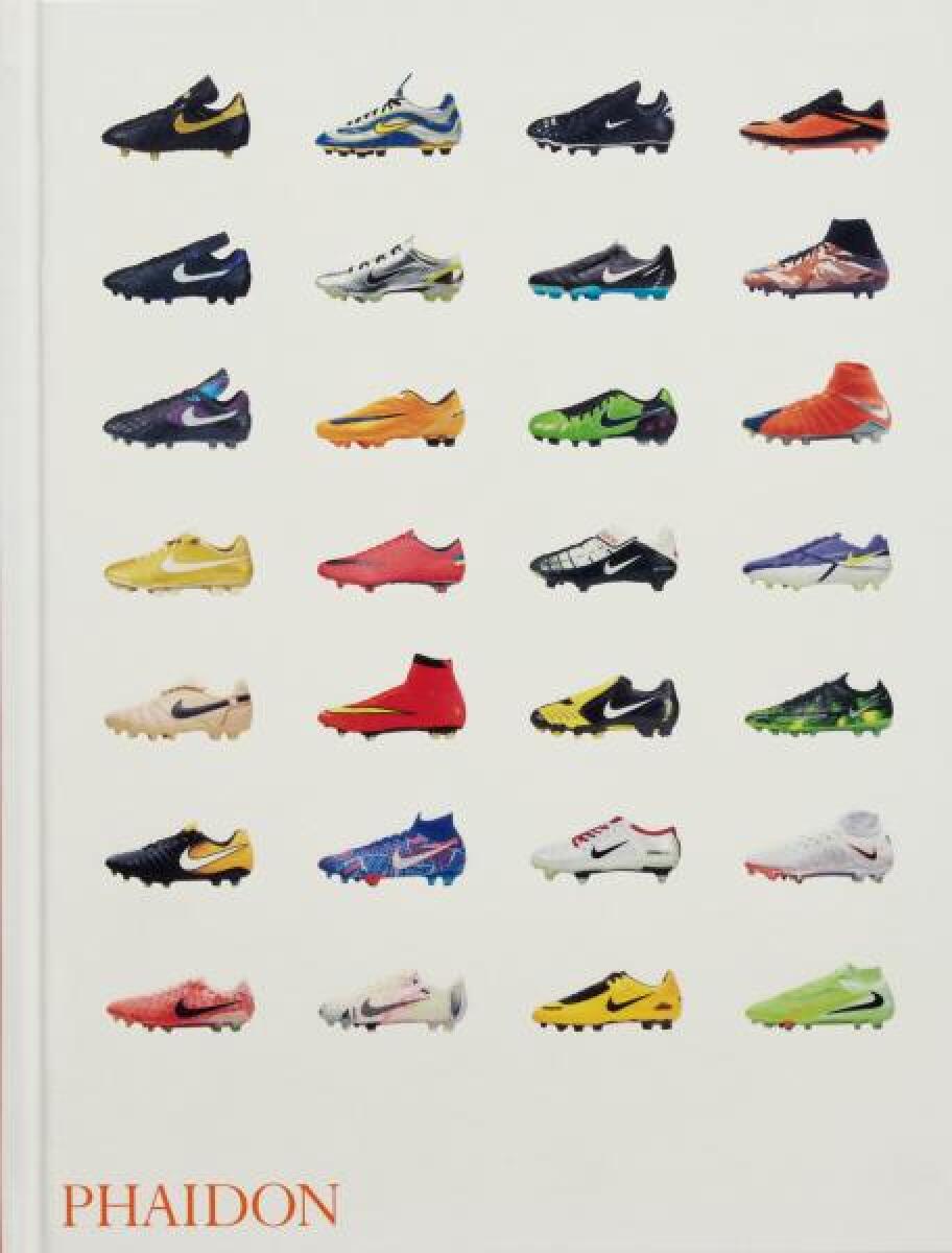 Kniha Nike Football Boots