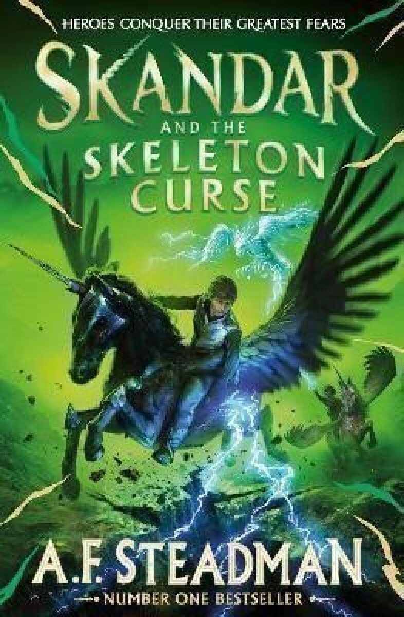Kniha Skandar and the Skeleton Curse