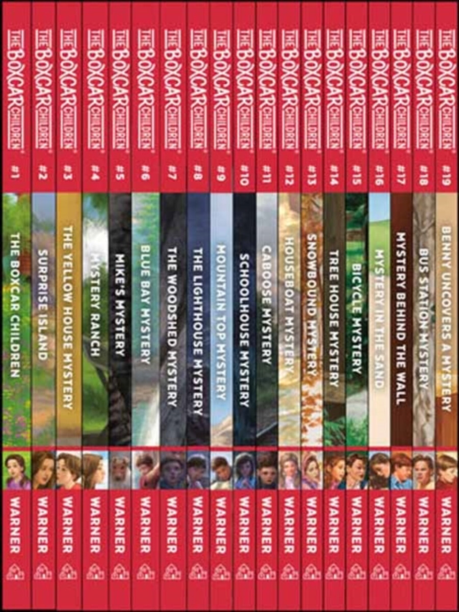 Kniha Boxcar Children Classic Treasury