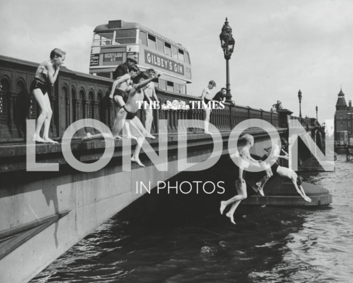 Kniha Times London in Photos