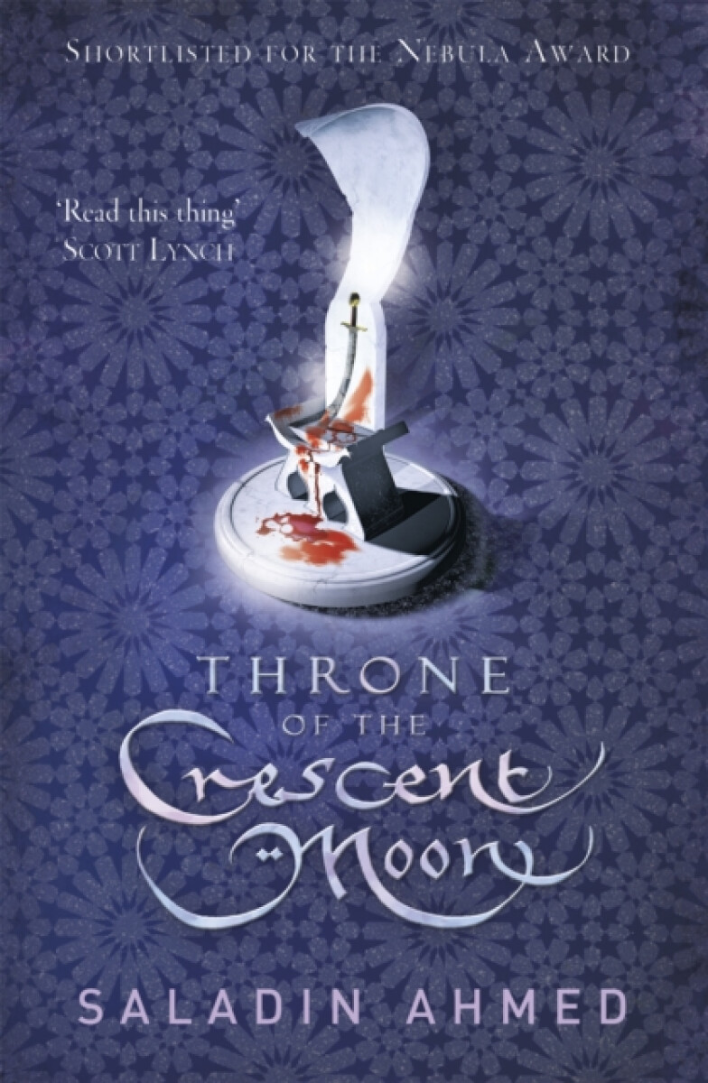 Kniha Throne of the Crescent Moon