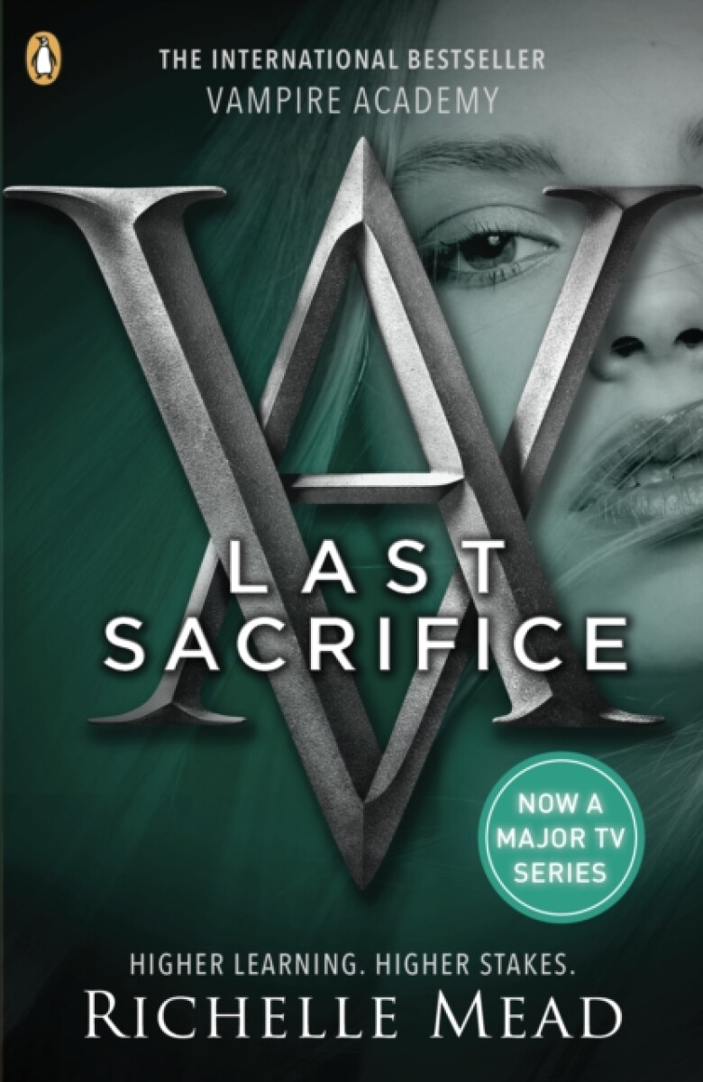 Kniha Vampire Academy: Last Sacrifice