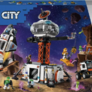 Vesmírná základna a startovací rampa pro raketu - LEGO City (60434)
