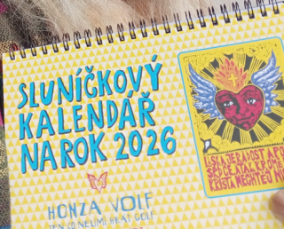 Sluníčkový kalendář 2026 - stolní - 