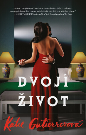 Dvojí život - Katie Gutierrezová