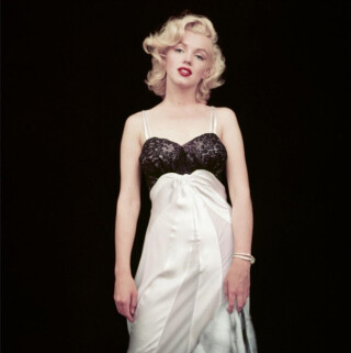 The Essential Marilyn Monroe - Joshua Greene