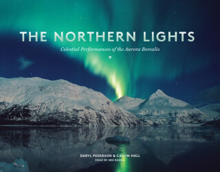 The Northern Lights - Calvin Hall,Daryl Pederson