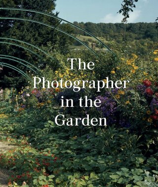 The Photographer in the Garden - Jamie M. Allen,Sarah Anne McNear