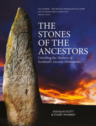 The Stones of the Ancestors - McHardy Stuart,Douglass Scott