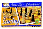 Šachy dřevěné - společenská hra společenská hra v krabici - 
